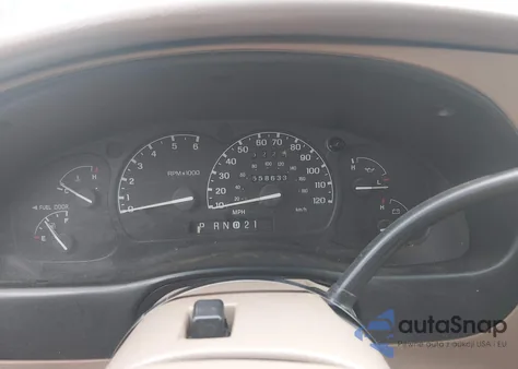 2000 Ford Explorer Eddie Bauer z USA, uszkodzony, nr VIN 1FMZU74E0YUA08321